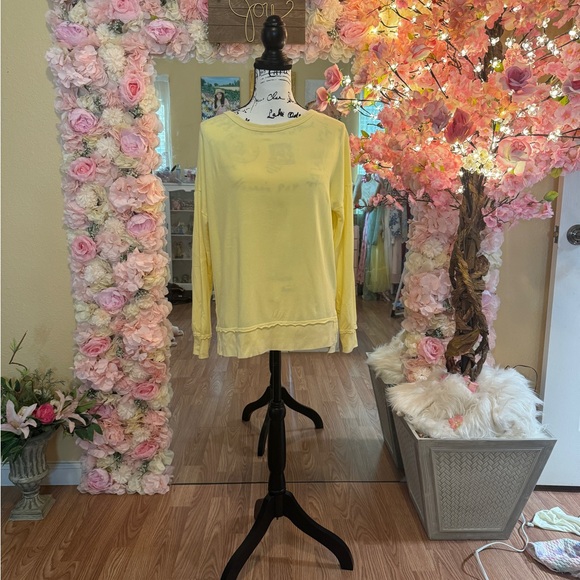 Sweater - Picture 5 of 5